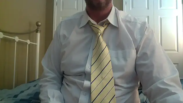 Snapshot of midlandsforfun chatting on March 2025 12:34:01 PM midlandsforfun online show from March 2025 12:34:01 PM