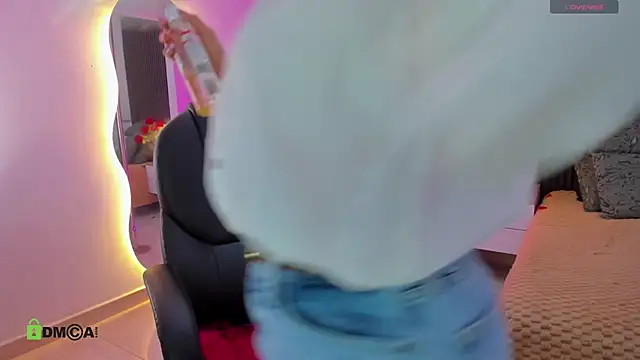 natasha  jackson online show from March 2026 12:01:02 PM