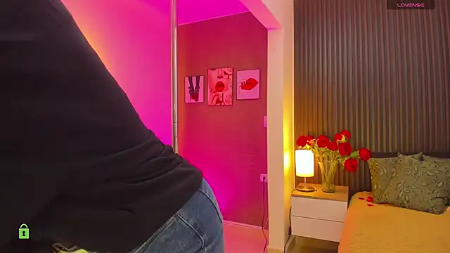 natasha  jackson online show from March 2026 12:01:01 PM