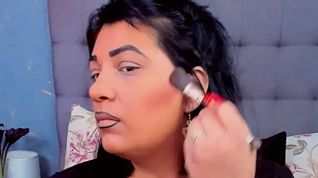 Snapshot of AmyCubes chatting on February 2025 07:07:01 AM AmyCubes online show from February 2025 07:07:01 AM