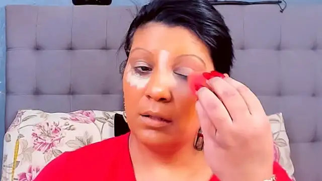 Snapshot of AmyCubes chatting on February 2025 09:25:02 PM AmyCubes online show from February 2025 09:25:02 PM