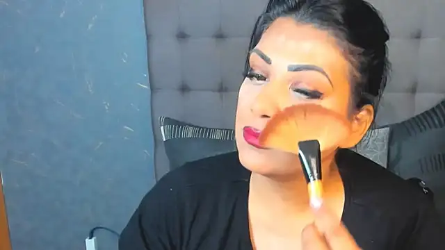 Snapshot of AmyCubes chatting on September 2025 03:52:02 AM AmyCubes online show from September 2025 03:52:02 AM