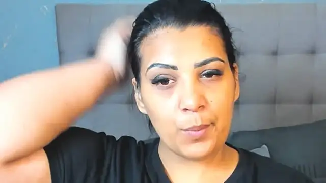 Snapshot of AmyCubes chatting on September 2025 06:17:02 AM AmyCubes online show from September 2025 06:17:02 AM