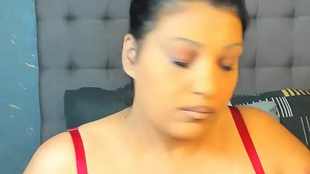 Snapshot of AmyCubes chatting on September 2025 04:01:01 PM AmyCubes online show from September 2025 04:01:01 PM