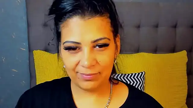 Snapshot of AmyCubes chatting on November 2025 04:33:02 AM AmyCubes online show from November 2025 04:33:02 AM