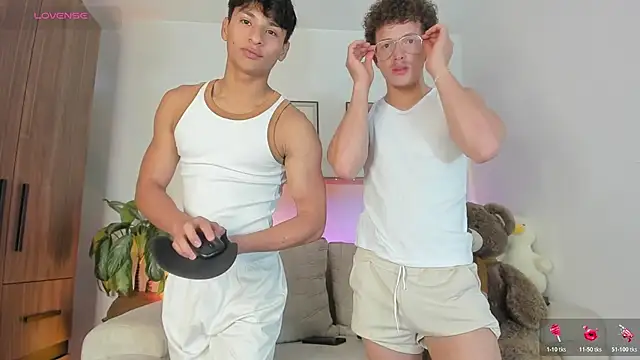 All3ssandr0 online show from June 2026 11:38:02 PM