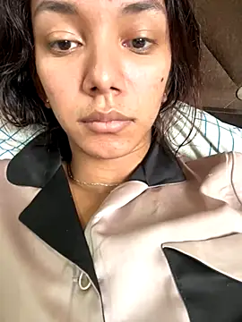 Nikol Rang   online show from October 2025 02:18:02 PM