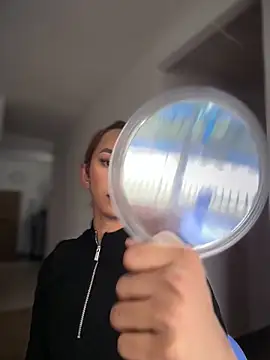 Snapshot of Nikol_Rang__ chatting on February 2026 08:45:02 PM Nikol Rang online show from February 2026 08:45:02 PM