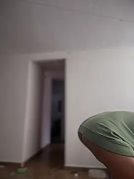 Snapshot of Nikol_Rang__ chatting on February 2026 04:11:02 PM Nikol Rang online show from February 2026 04:11:02 PM