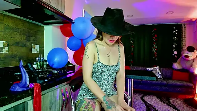 oriana thomson2 online show from March 2025 02:15:02 AM