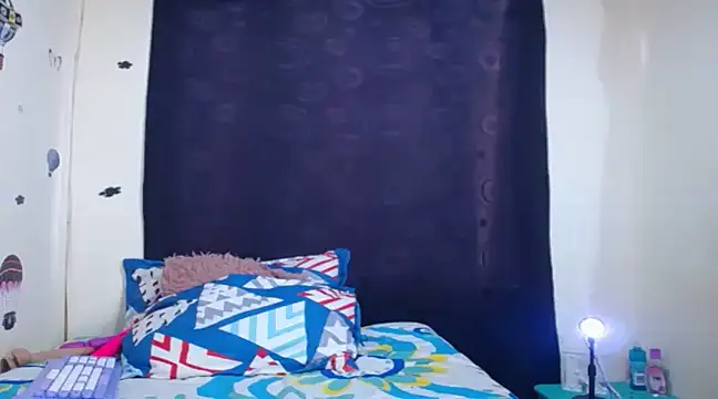 Snapshot of katty_ebonny chatting on December 2024 09:35:01 PM katty ebonny online show from December 2024 09:35:01 PM