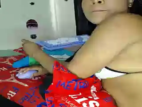 Snapshot of katty_ebonny chatting on January 2025 04:51:02 PM katty ebonny online show from January 2025 04:51:02 PM