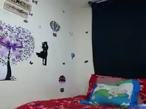 Snapshot of katty_ebonny chatting on February 2025 12:59:02 AM katty ebonny online show from February 2025 12:59:02 AM