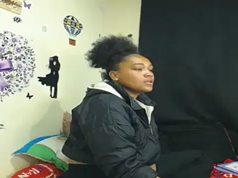 Snapshot of katty_ebonny chatting on February 2025 03:06:02 AM katty ebonny online show from February 2025 03:06:02 AM