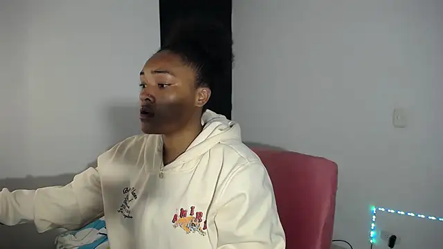 Snapshot of katty_ebonny chatting on September 2025 02:47:02 AM katty ebonny online show from September 2025 02:47:02 AM