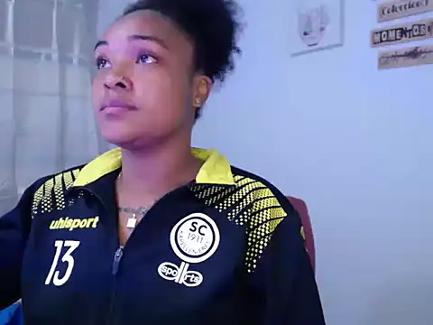 Snapshot of katty_ebonny chatting on October 2025 03:34:02 AM katty ebonny online show from October 2025 03:34:02 AM