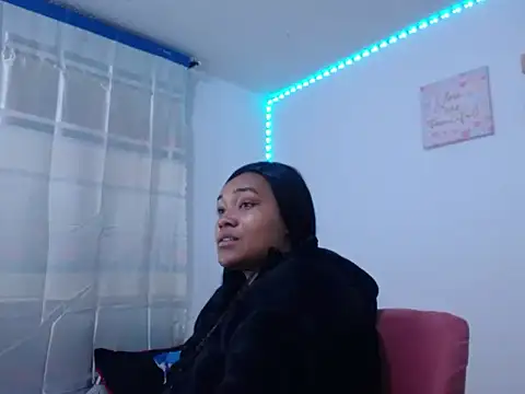 Snapshot of katty_ebonny chatting on October 2025 03:17:01 AM katty ebonny online show from October 2025 03:17:01 AM