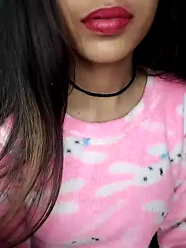 Snapshot of Sreya213 chatting on December 2024 03:40:01 AM Sreya213 online show from December 2024 03:40:01 AM