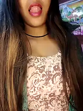 Snapshot of Sreya213 chatting on December 2024 06:52:01 AM Sreya213 online show from December 2024 06:52:01 AM