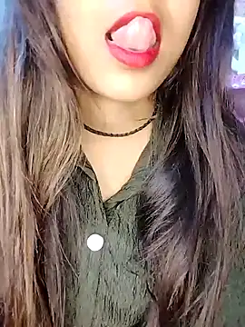 Snapshot of Sreya213 chatting on December 2024 05:59:02 PM Sreya213 online show from December 2024 05:59:02 PM