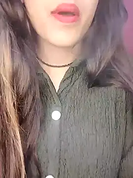 Snapshot of Sreya213 chatting on December 2024 06:18:02 PM Sreya213 online show from December 2024 06:18:02 PM