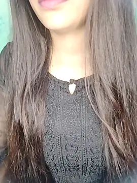 Snapshot of Sreya213 chatting on October 2025 04:37:02 AM Sreya213 online show from October 2025 04:37:02 AM