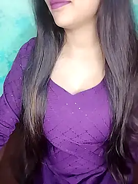 Snapshot of Sreya213 chatting on October 2025 03:42:01 AM Sreya213 online show from October 2025 03:42:01 AM