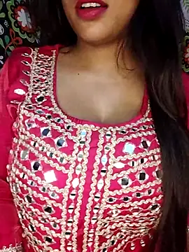 Snapshot of Sreya213 chatting on February 2026 09:09:02 AM Sreya213 online show from February 2026 09:09:02 AM