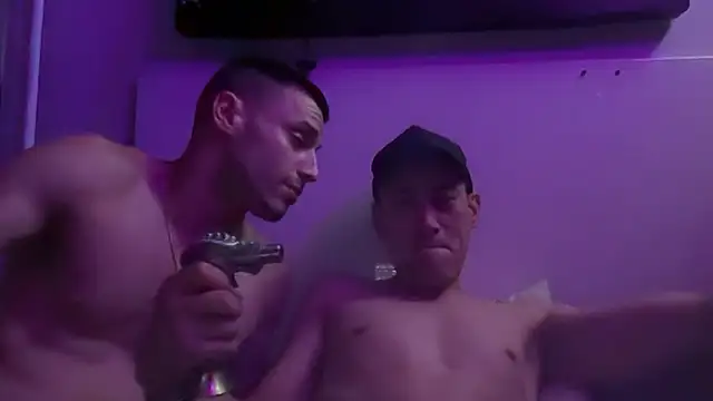 hot shot 13 online show from November 2025 10:04:02 AM