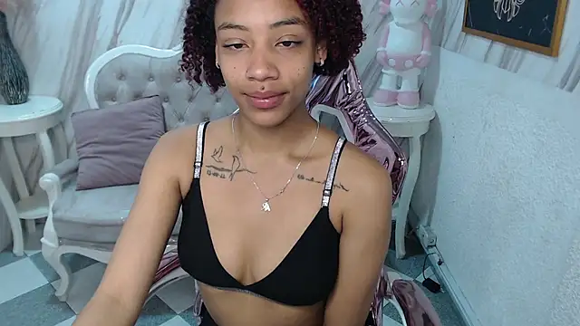 Violeth b online show from February 2025 12:42:01 PM