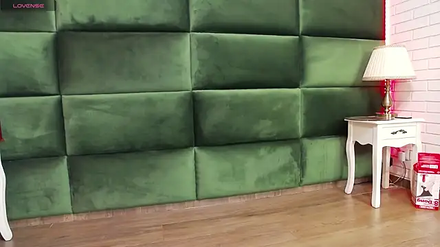 SelenSummer online show from September 2025 04:06:02 AM