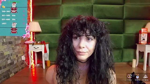 Snapshot of SelenSummer chatting on December 2025 08:25:01 PM SelenSummer online show from December 2025 08:25:01 PM