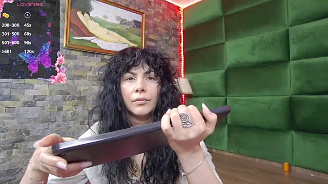 Snapshot of SelenSummer chatting on February 2026 08:01:02 PM SelenSummer online show from February 2026 08:01:02 PM