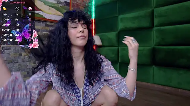 Snapshot of SelenSummer chatting on February 2026 07:56:01 PM SelenSummer online show from February 2026 07:56:01 PM