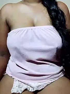 Snapshot of Diwya69 chatting on May 2026 08:26:02 PM Diwya69 online show from May 2026 08:26:02 PM