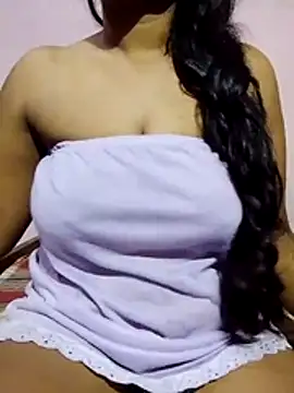 Snapshot of Diwya69 chatting on July 2026 06:27:02 PM Diwya69 online show from July 2026 06:27:02 PM