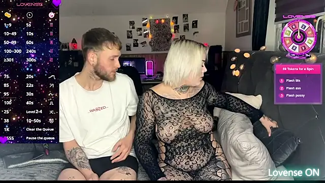 Snapshot of elina_may chatting on March 2025 08:11:01 PM elina may online show from March 2025 08:11:01 PM