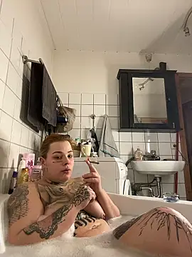 Snapshot of elina_may chatting on January 2026 06:51:02 AM elina may online show from January 2026 06:51:02 AM