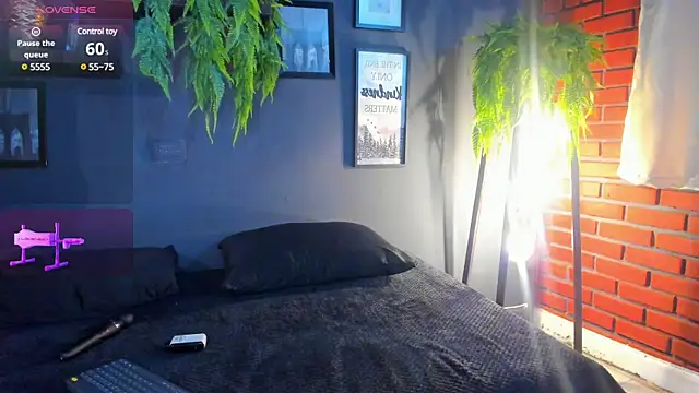 Snapshot of RivenFerretty chatting on December 2024 03:20:02 PM RivenFerretty online show from December 2024 03:20:02 PM