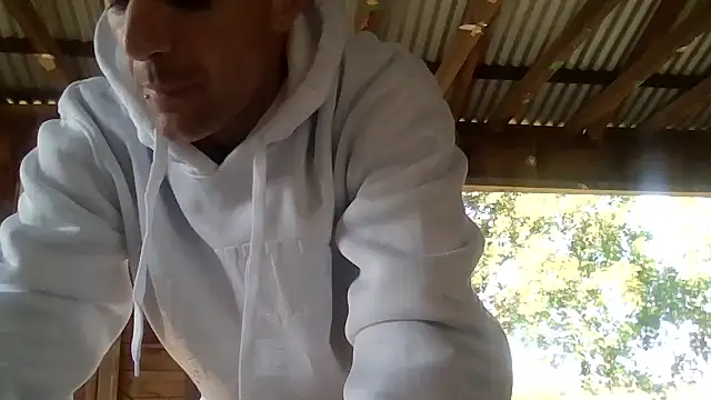 Snapshot of ausbod chatting on May 2026 01:13:01 AM ausbod online show from May 2026 01:13:01 AM