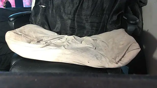 Snapshot of RickStone51 chatting on January 2026 04:53:01 PM RickStone51 online show from January 2026 04:53:01 PM