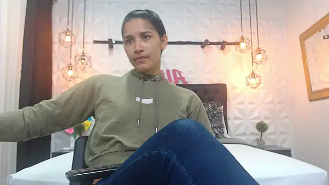 Alison Wiley online show from February 2025 11:40:02 AM