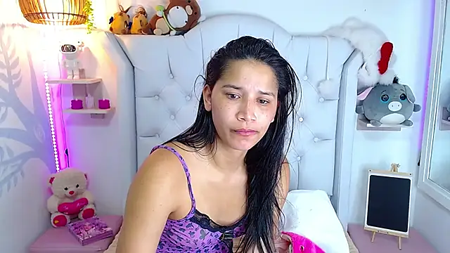 Alison Wiley online show from March 2026 09:59:02 AM