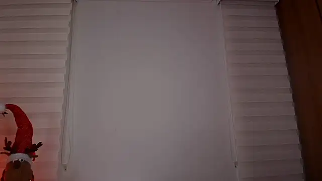 venusleroy  online show from December 2024 03:25:02 AM