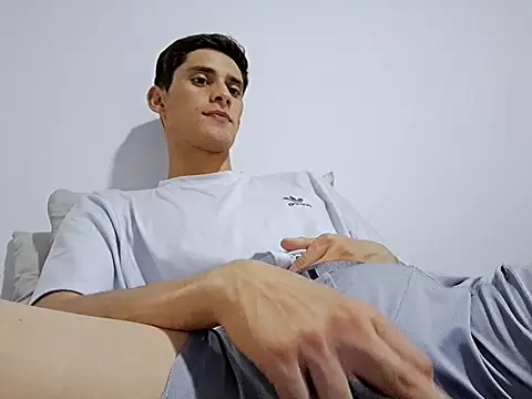 Flaco20xx online show from February 2026 01:35:02 AM