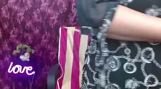 Naughty Ayesha1 online show from December 2024 03:47:02 AM