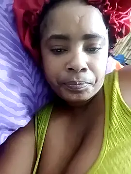 2Sweetysmile online show from March 2026 02:20:01 PM