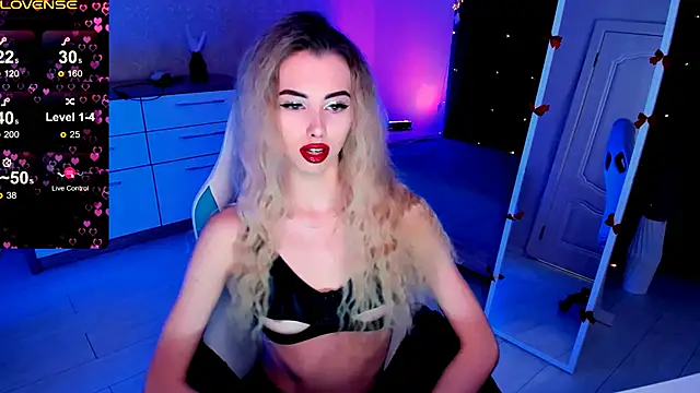 Snapshot of Emilia_Klar chatting on February 2025 07:33:02 AM Emilia Klar online show from February 2025 07:33:02 AM