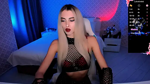 Snapshot of Emilia_Klar chatting on September 2025 02:49:01 PM Emilia Klar online show from September 2025 02:49:01 PM