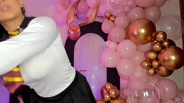 Alaia Love77 online show from February 2025 12:51:01 AM